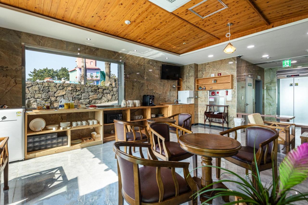 Aewol Oceanstay Jeju Eksteriør billede